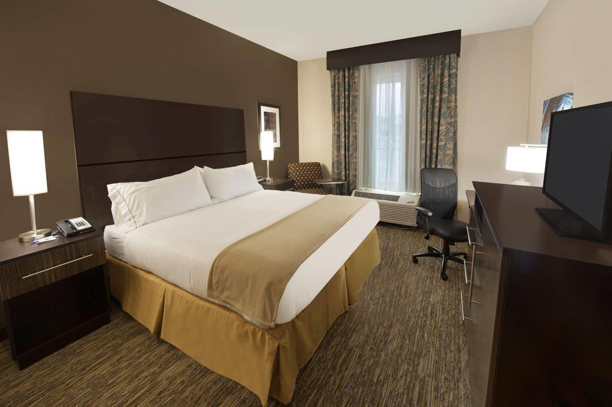Hotel Express - Southpoint By Ihg